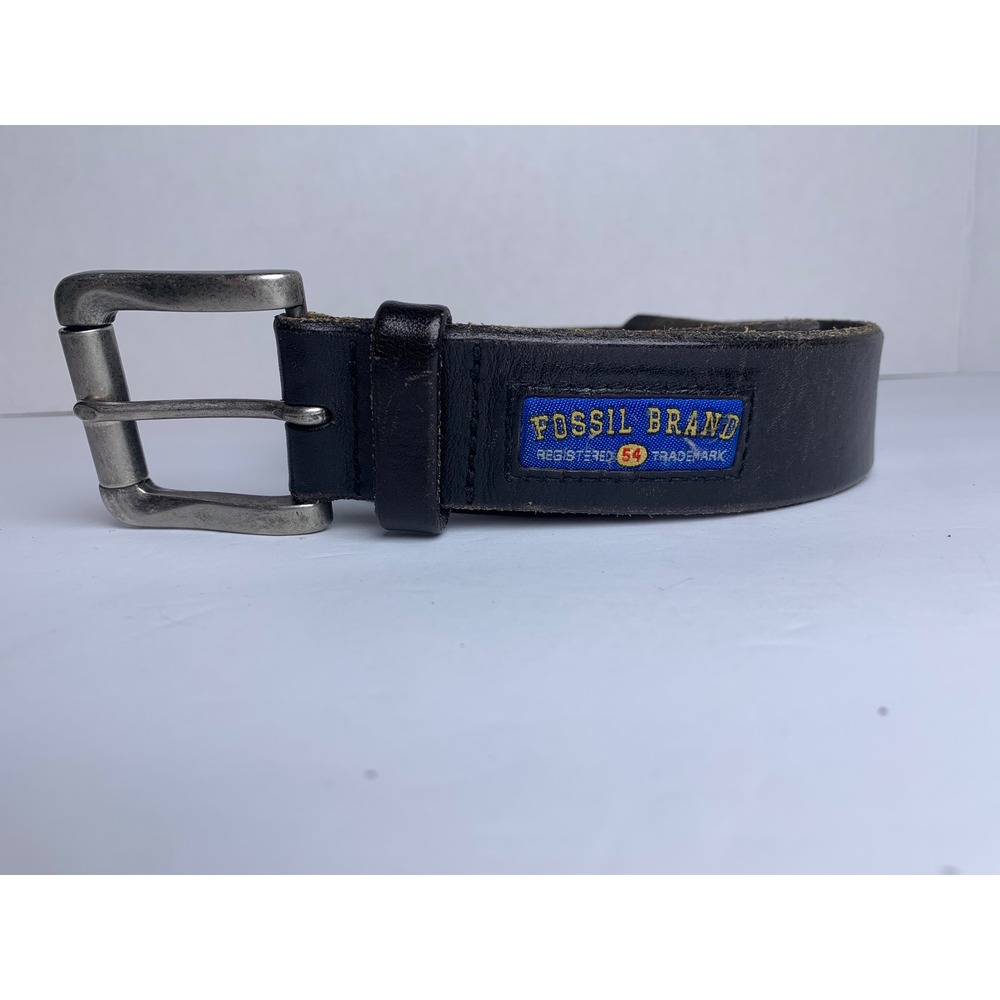 Fossil Brand Mens Black Leather Belt Vintage 54 Trademark Silver Buckle